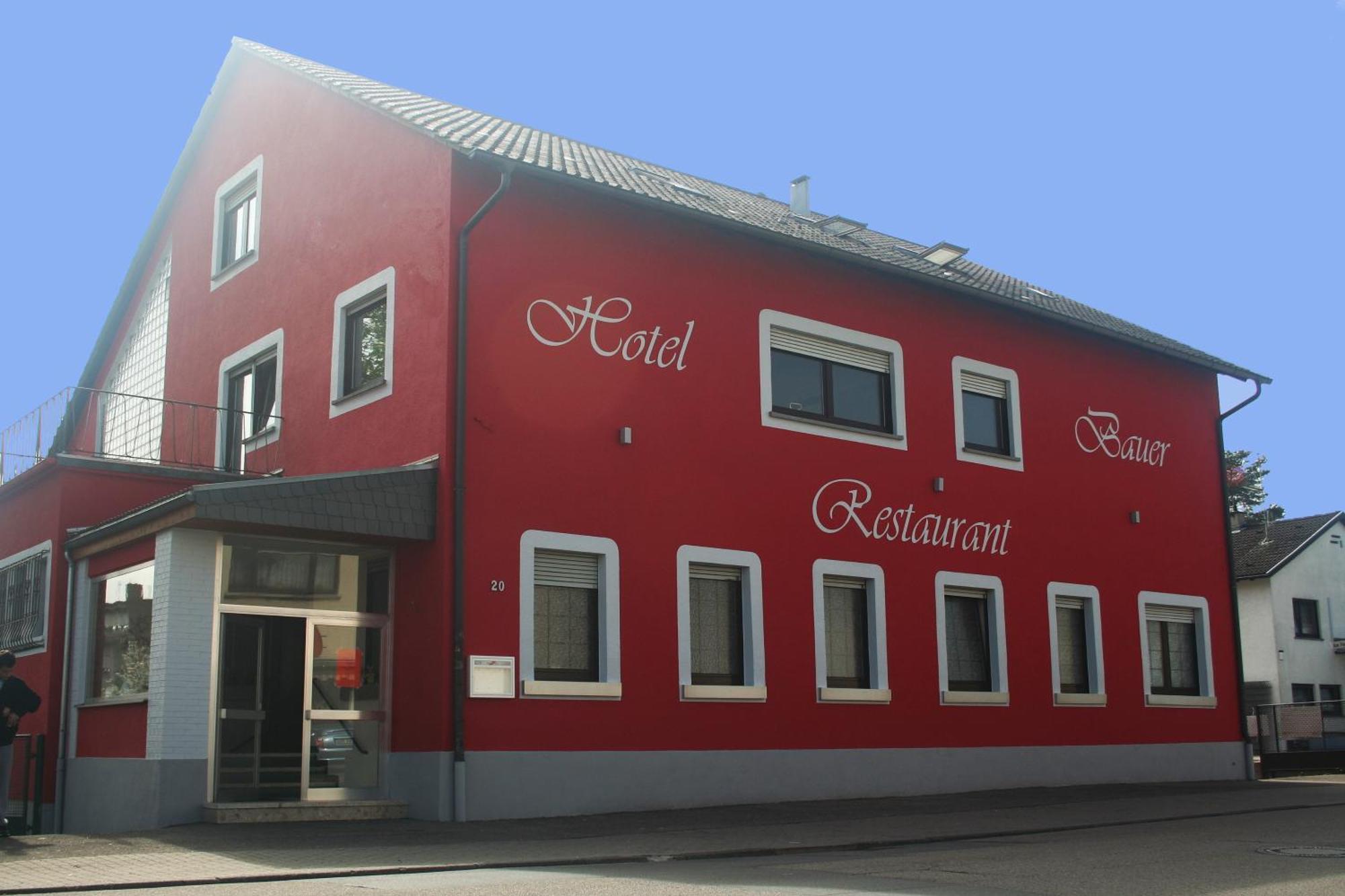 Hotelrestaurant Bauer Sandhausen Bagian luar foto